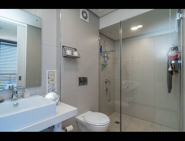 2 BEDROOM APARTMENT FOR SALE IN SIBAYA PRECINCT
